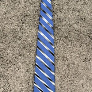 Brooks Brothers Blue and White Striped Tie